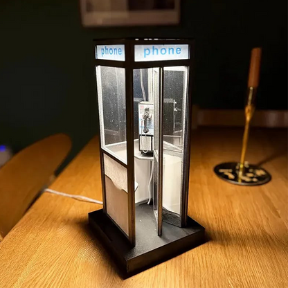 🥳 Telefonkioskens nattbelysning är här – en riktig retro-känsla! 🎉